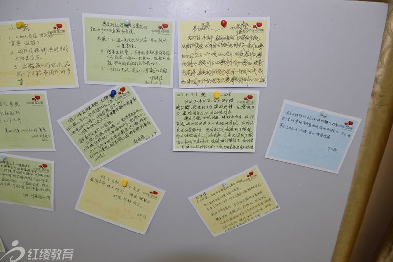 一張張感言卡，記載著內心的感悟