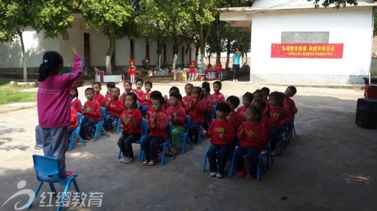 江西于都紅纓樂(lè)都幼兒園開展愛心慰問(wèn)活動(dòng)
