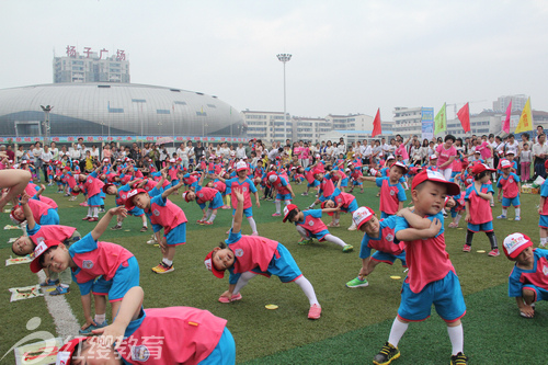 湖北武穴紅纓童心幼兒園迎六一親子同樂(lè)會(huì)