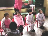 瞧！我園的家長(zhǎng)和孩子誰(shuí)最棒??！