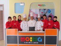全體員工用感恩的心去工作，感恩博雅、感恩紅纓！